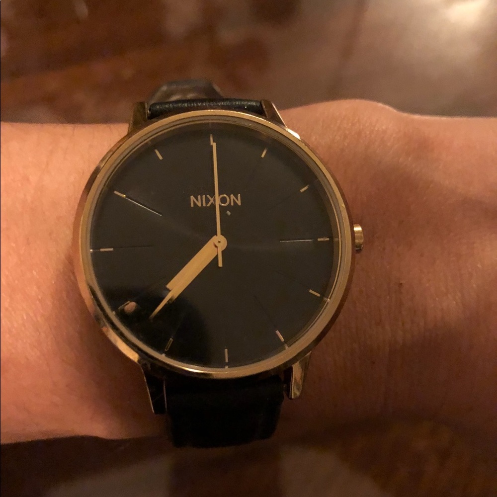 Nixon "The Kensington" leather watch ⌚️